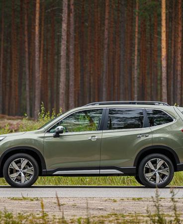 Forester e-BOXER_low-001-190368